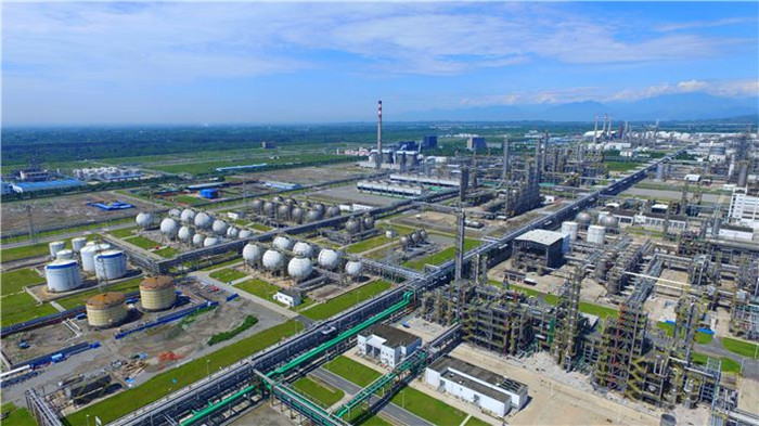 What is the absolute rating in water treatment