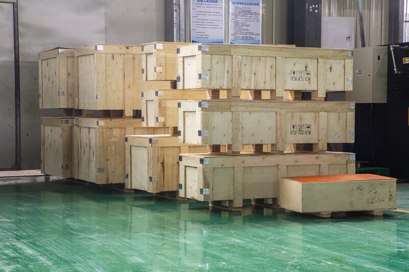 package for filter housing